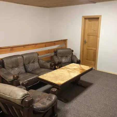 بيت ضيافة Kubovka 63 3*